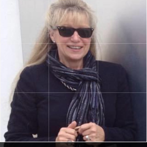 Meet your Posher, Ali - Picture 2 of 2